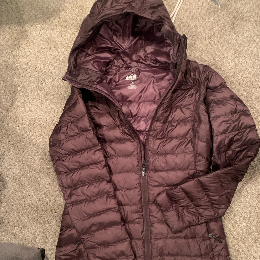 REI down 3/4 length jacket. Women’s small